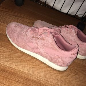Pink Reebok’s